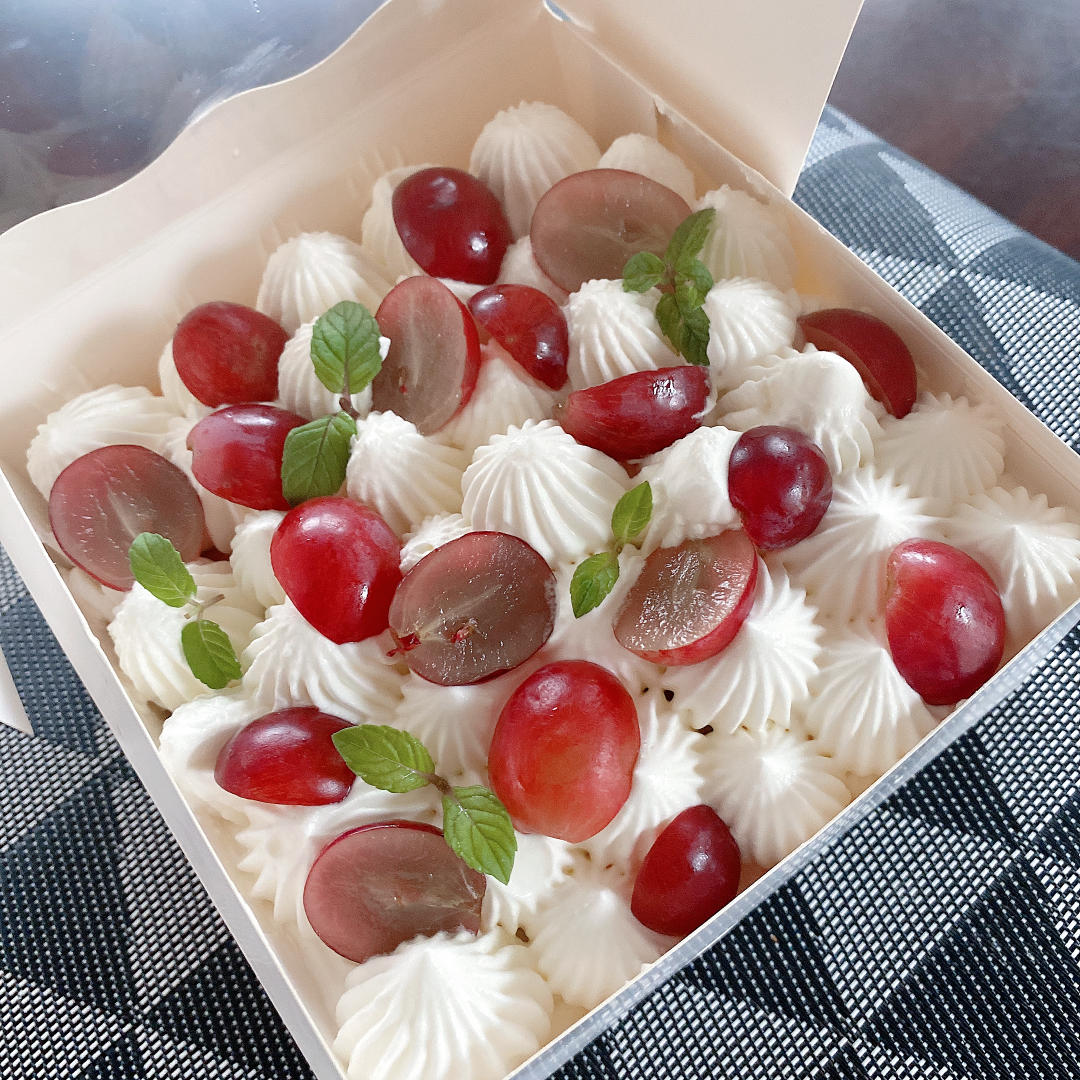 简单奶油蛋糕水果裸蛋糕