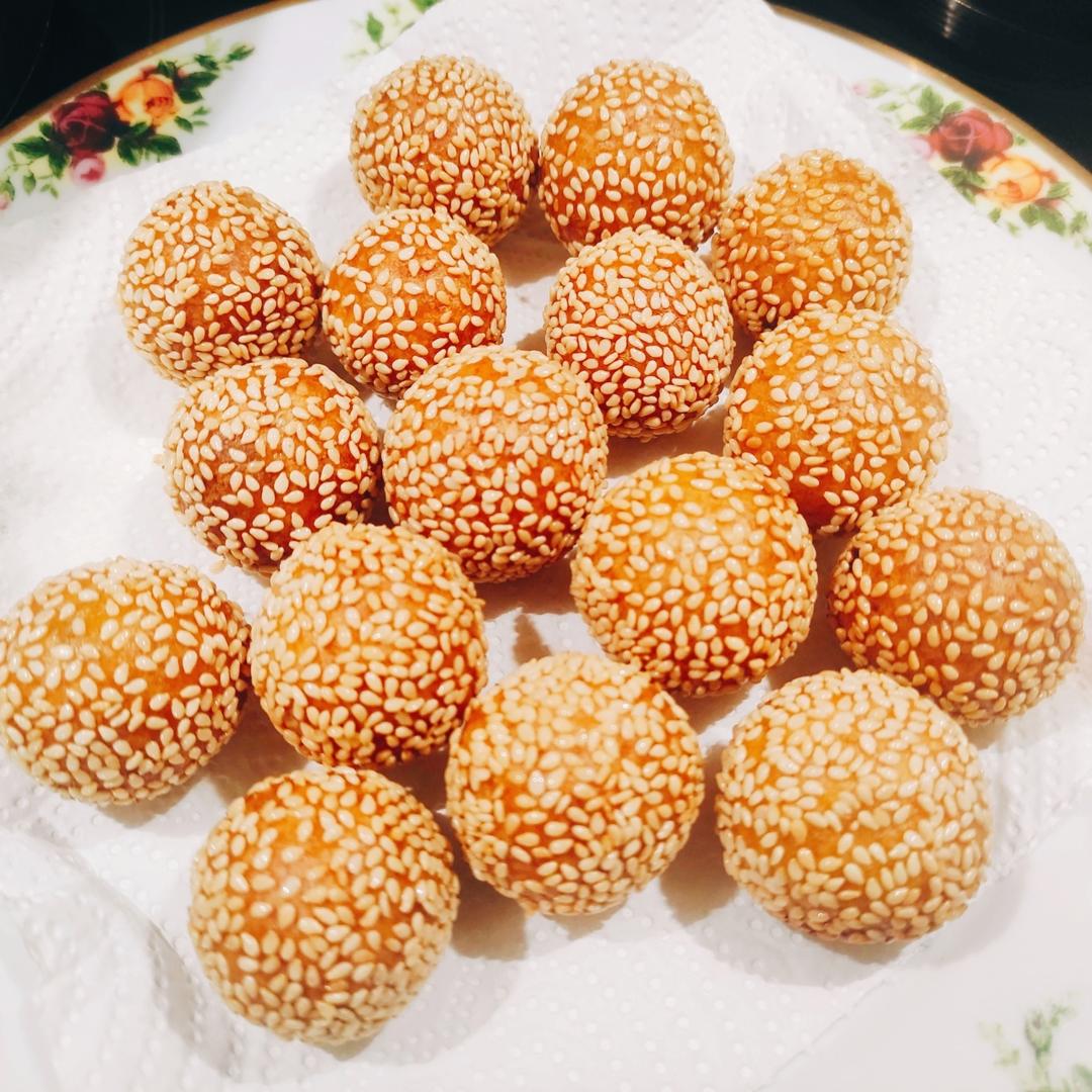 “南瓜芝麻球”聚餐必做小点心