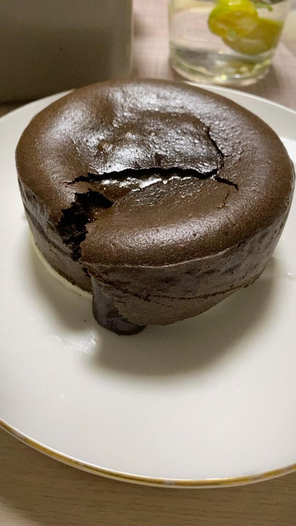 巧克力熔岩蛋糕(全图文超简单)