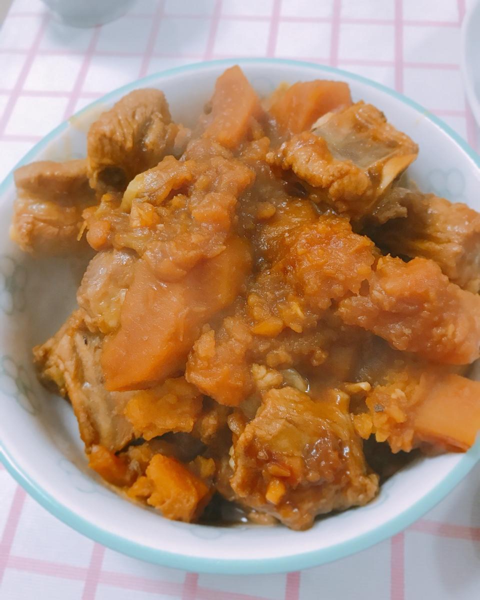 南瓜焖排骨