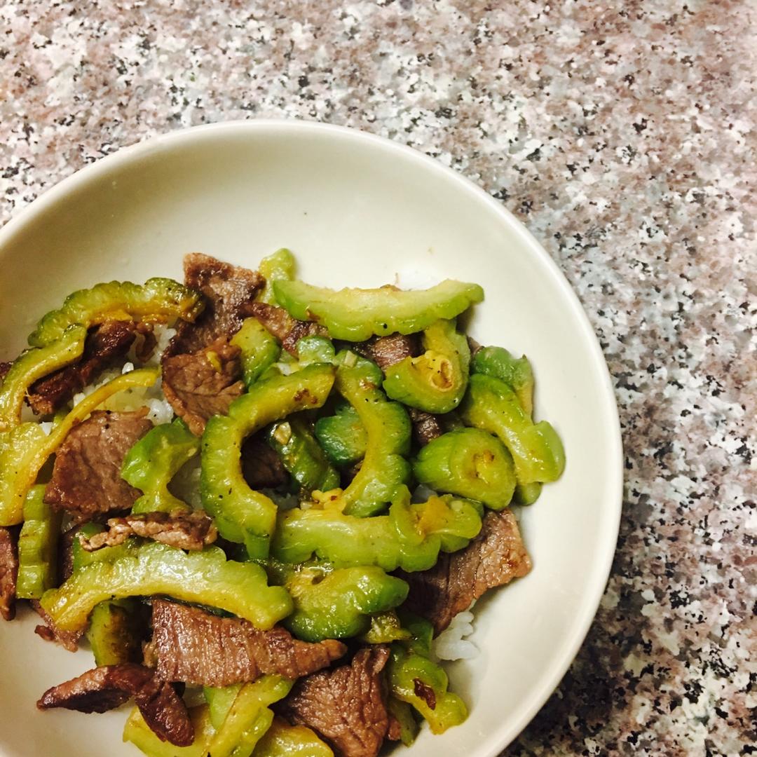 经典粤菜凉瓜牛肉