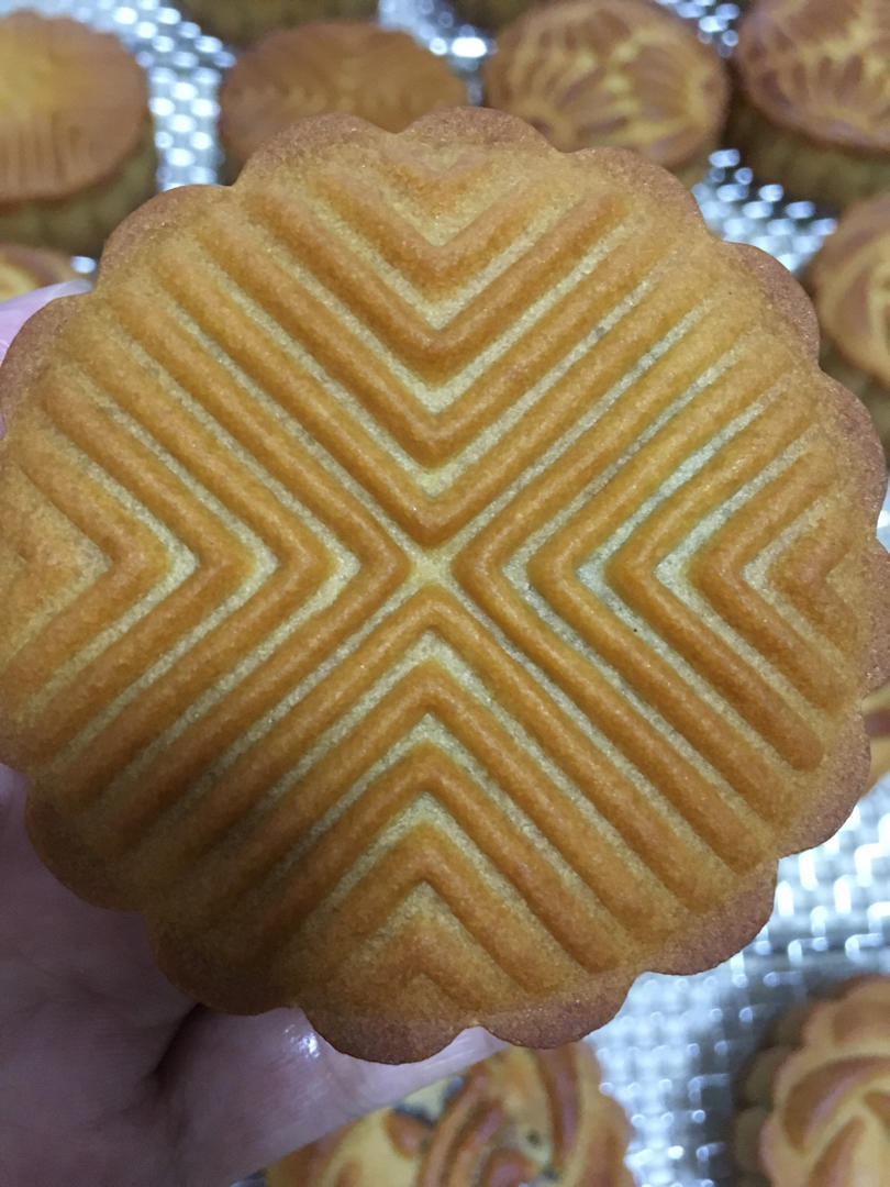 广式月饼——蛋黄莲蓉月饼