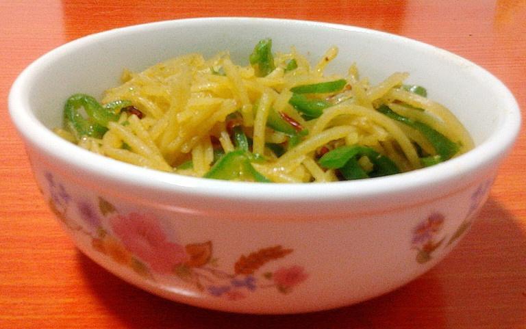 青椒土豆丝的做法