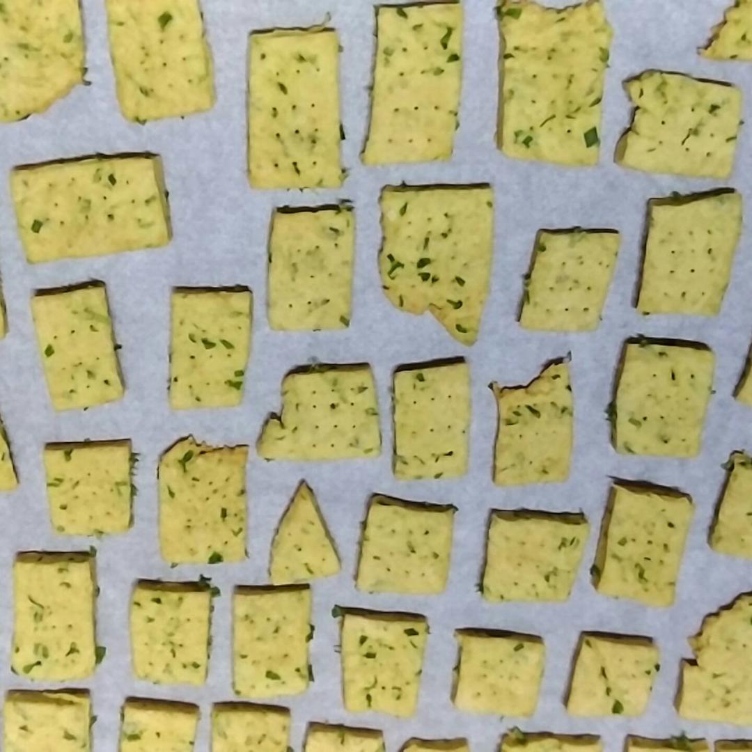 嘎嘣脆——香葱苏打饼干