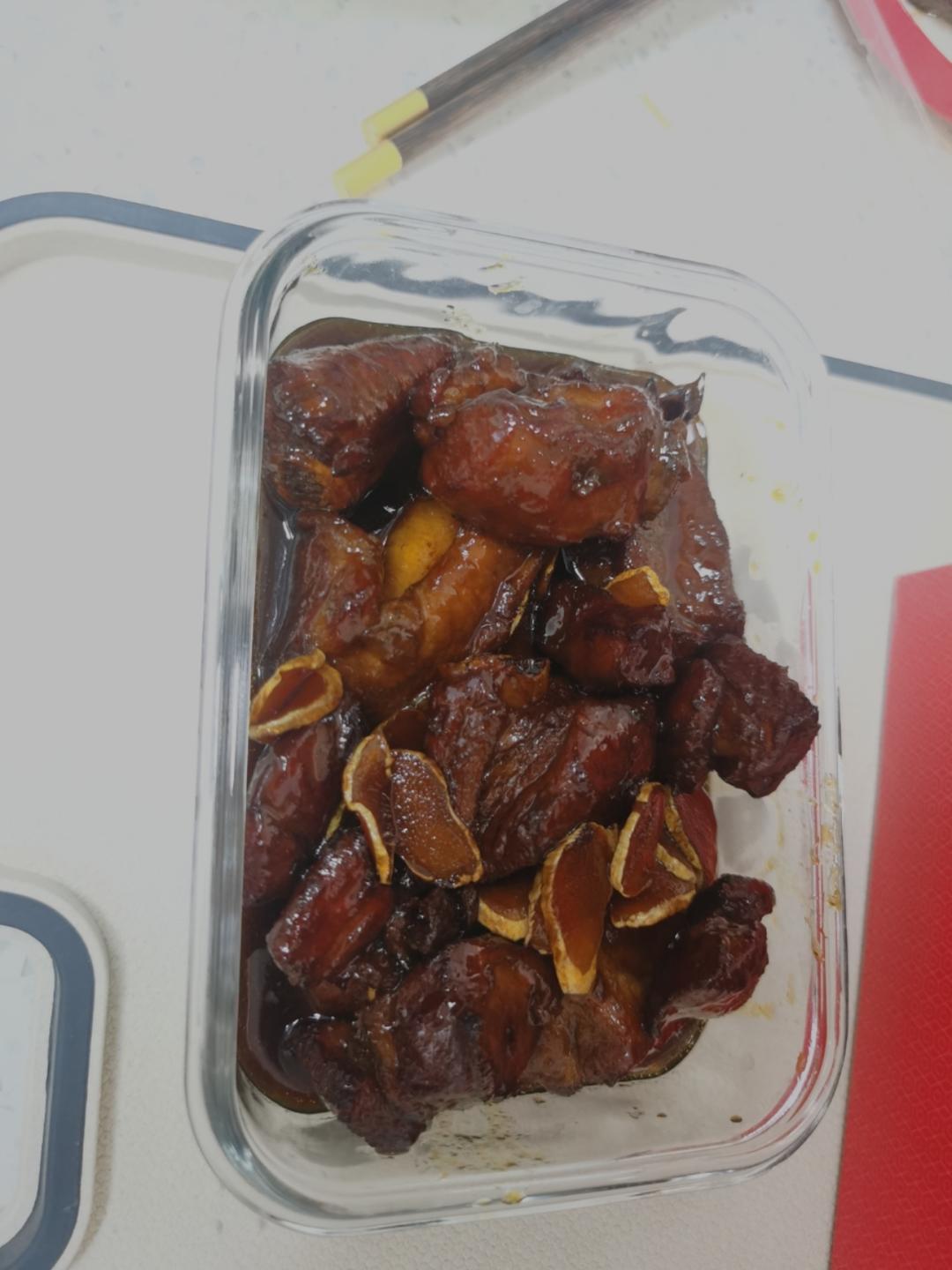 超级好吃的红烧小排