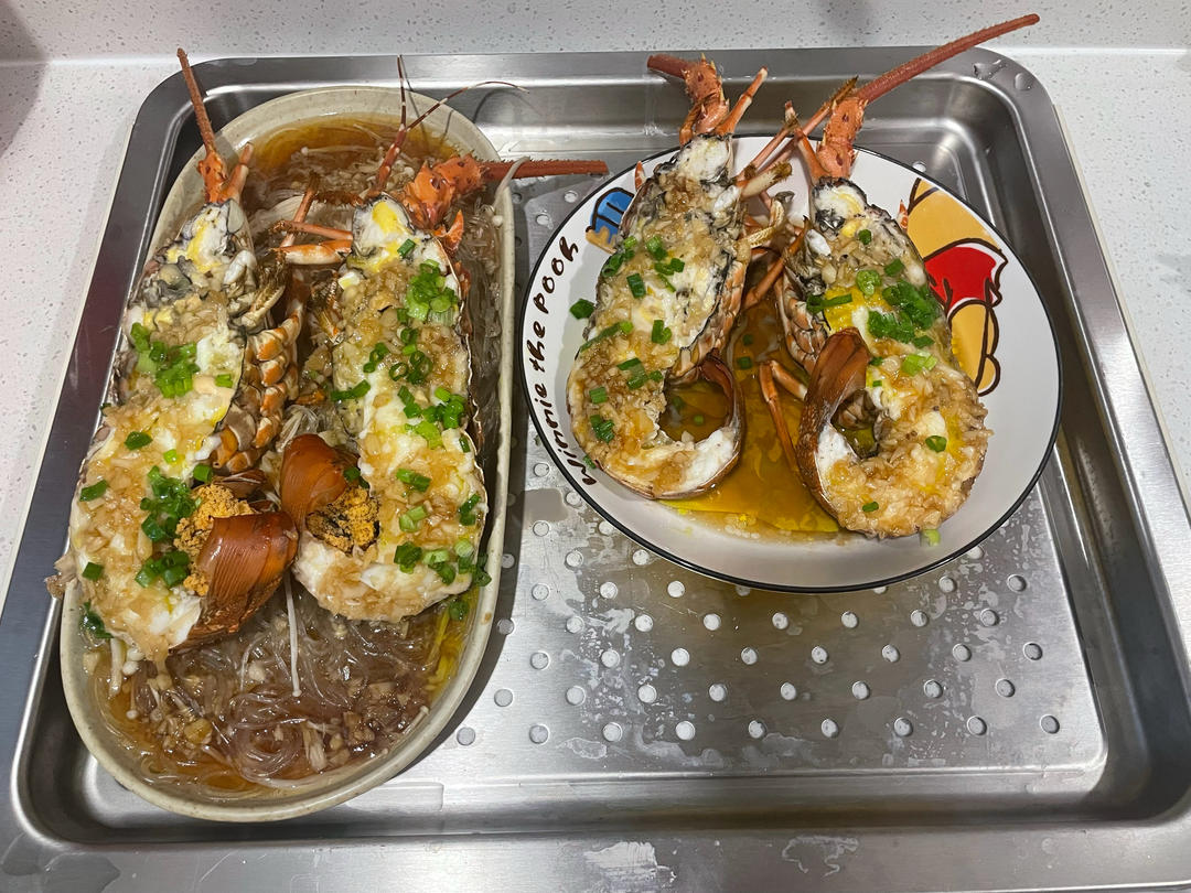 蒜蓉粉丝蒸龙虾（小青龙）
