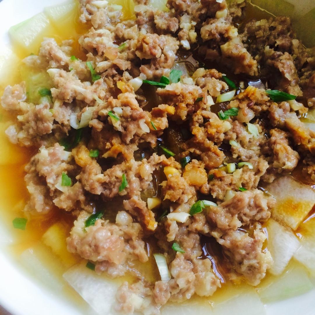 团纸的豆豆做的肉末蒸冬瓜