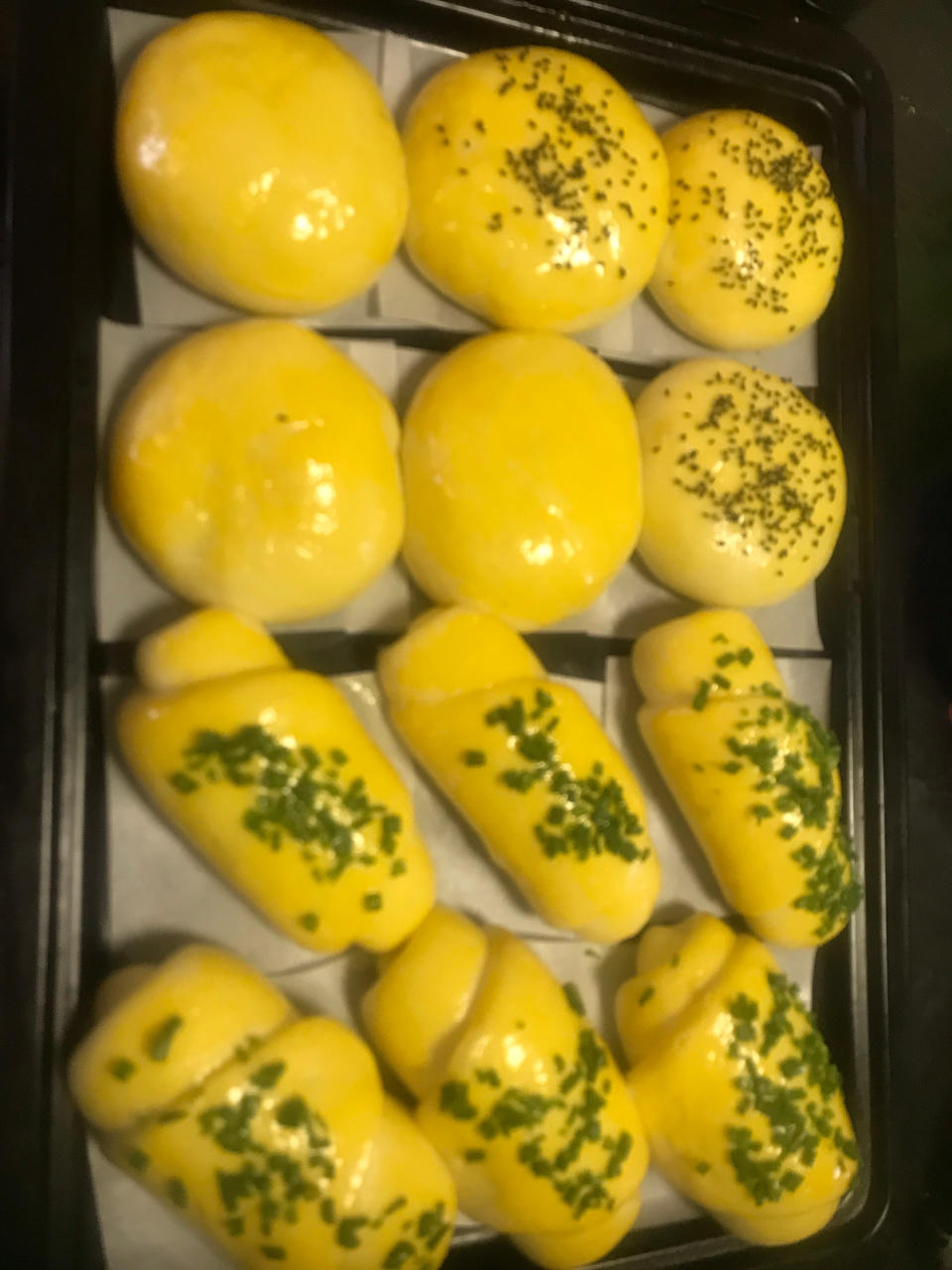 自发粉面包