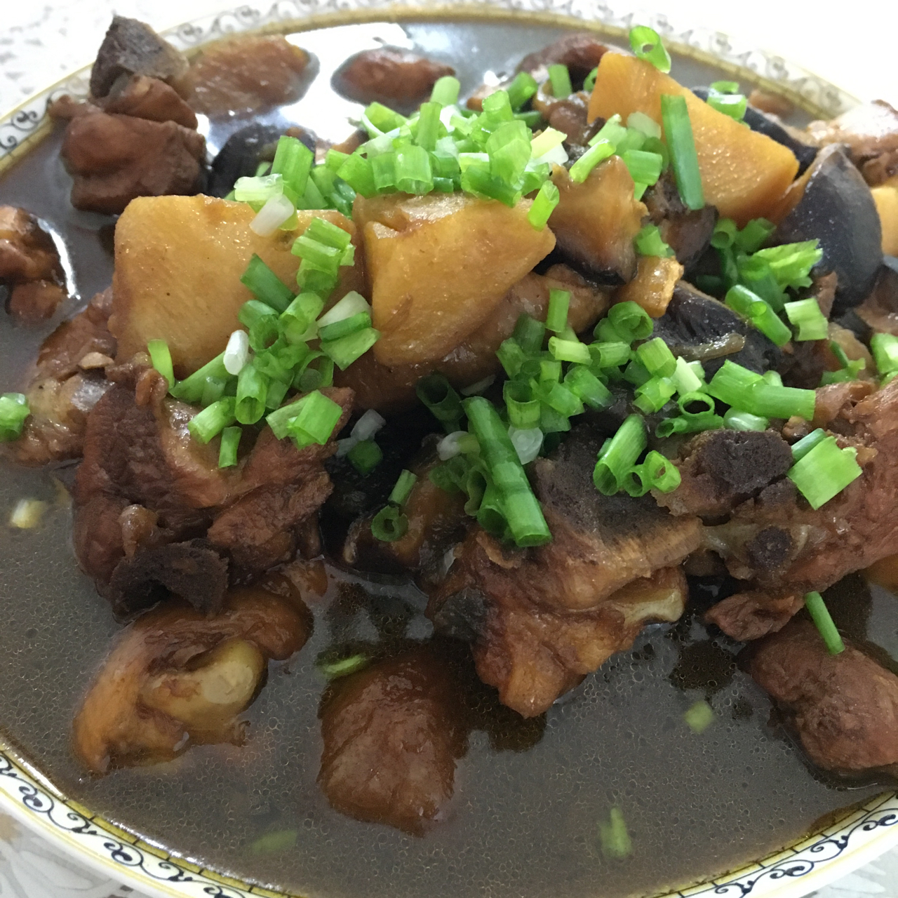 冬菇焖鸡