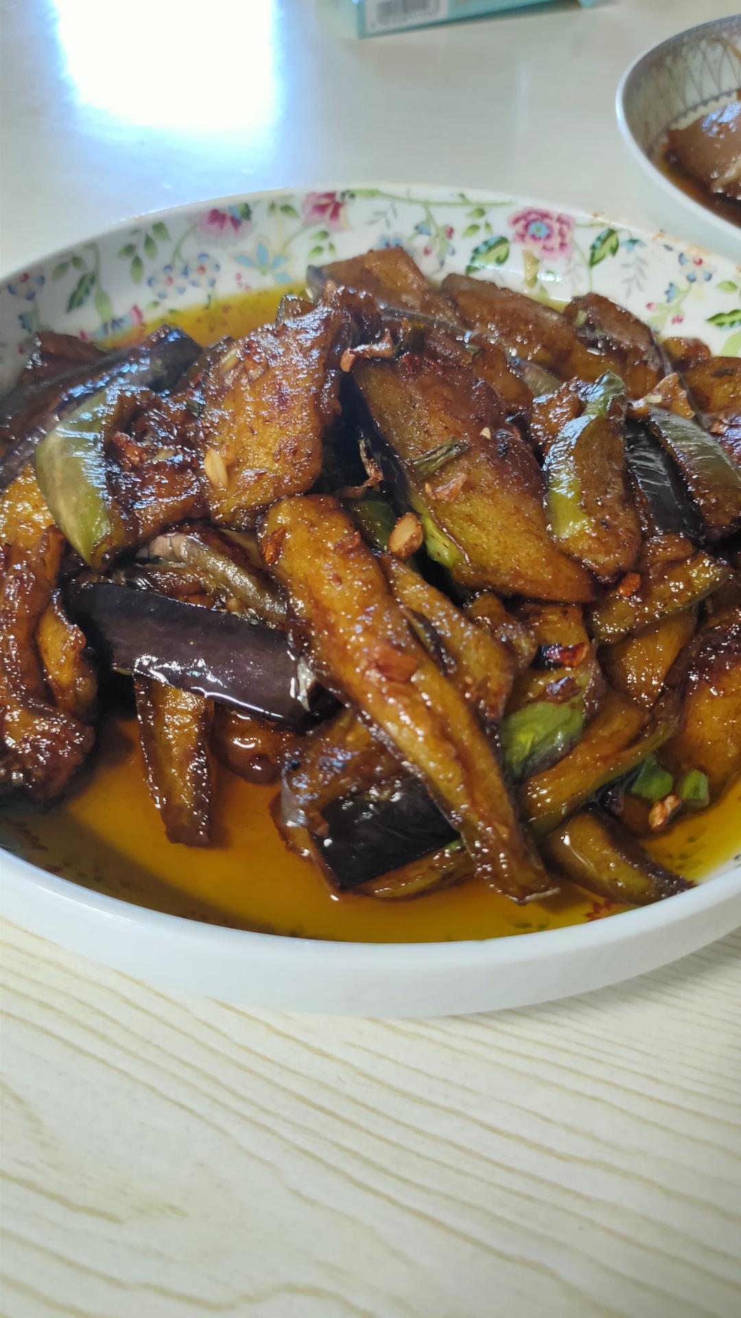 鱼香茄子盖饭（拌饭）——好吃到舔盘