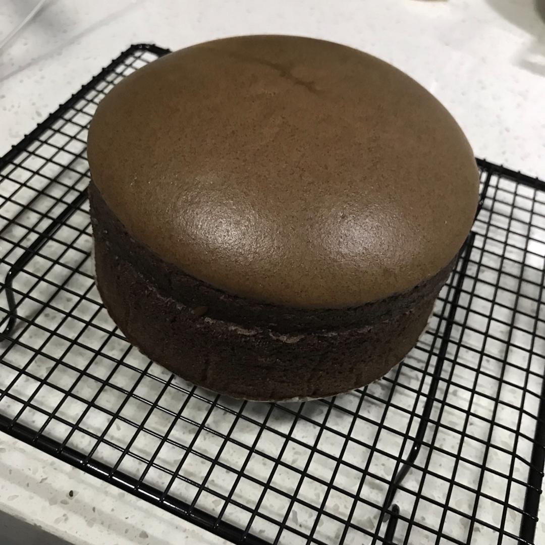 巨好吃的巧克力古早蛋糕