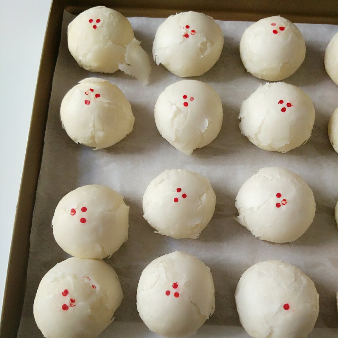 白酥皮云腿月饼