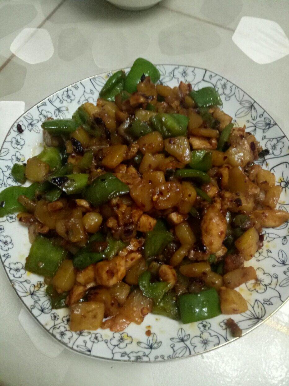 宫爆鸡丁（土豆控）