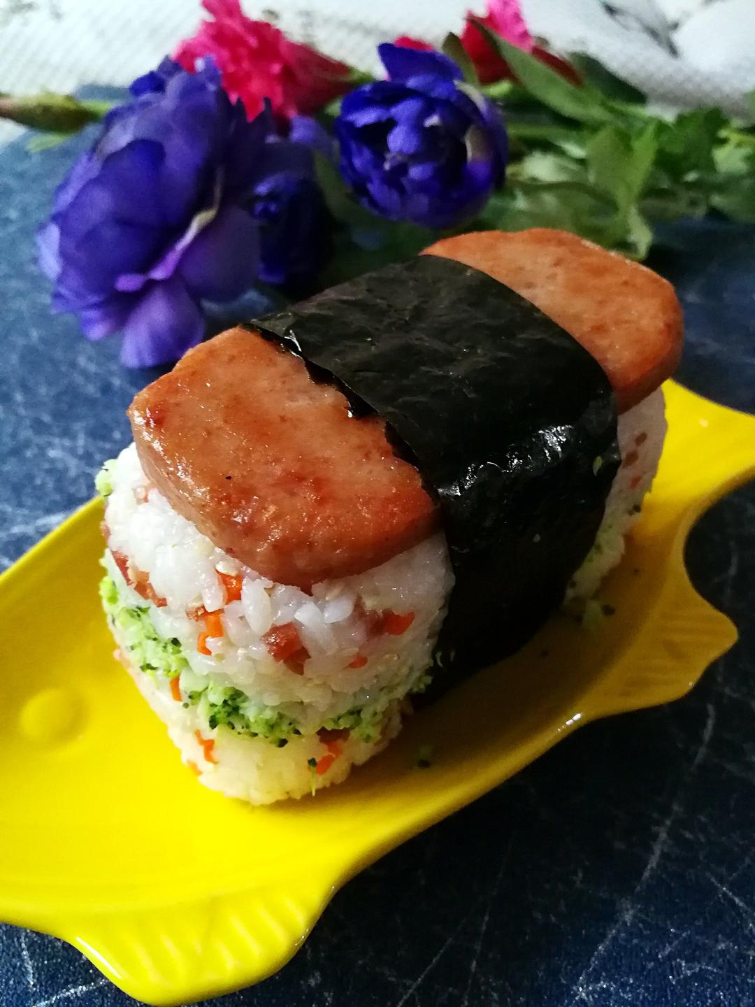 三明治饭团