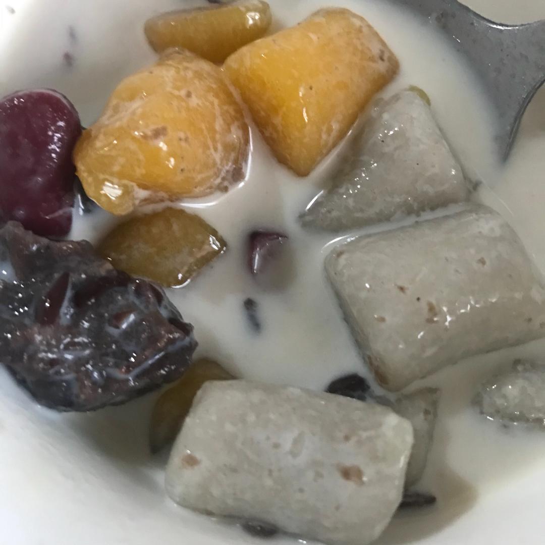 满足你的偷学欲望，“鲜芋仙”的三色芋圆在家也能轻松搞定！——三色芋圆