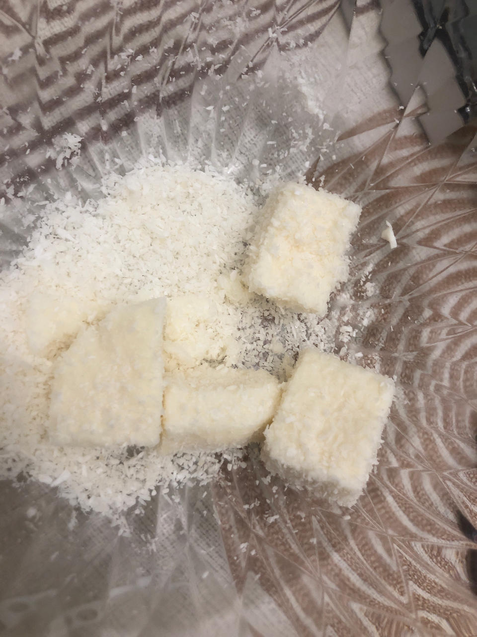 入口即化椰蓉小方椰蓉奶冻