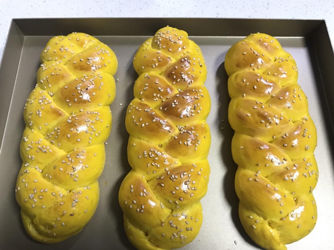 堂妈小厨——南瓜辫子面包