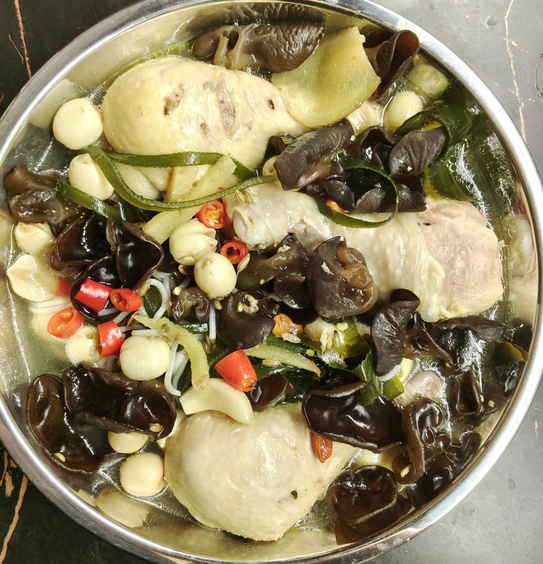 电饭锅版香菇炖鸡腿（少油）