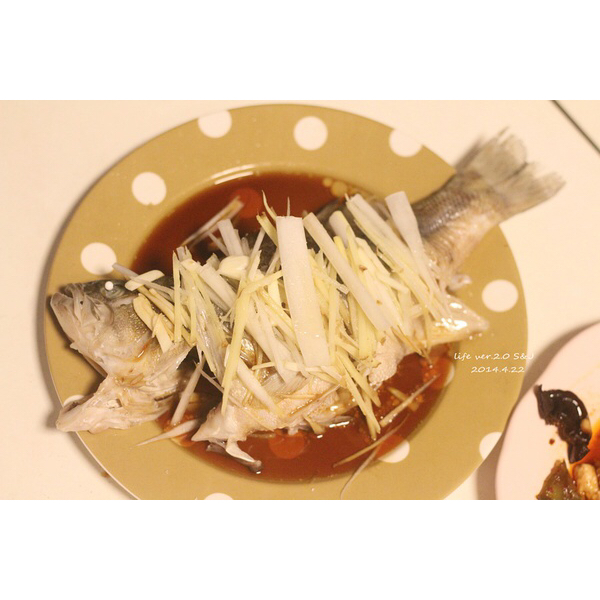 豉油清蒸鱼 清蒸鲈鱼