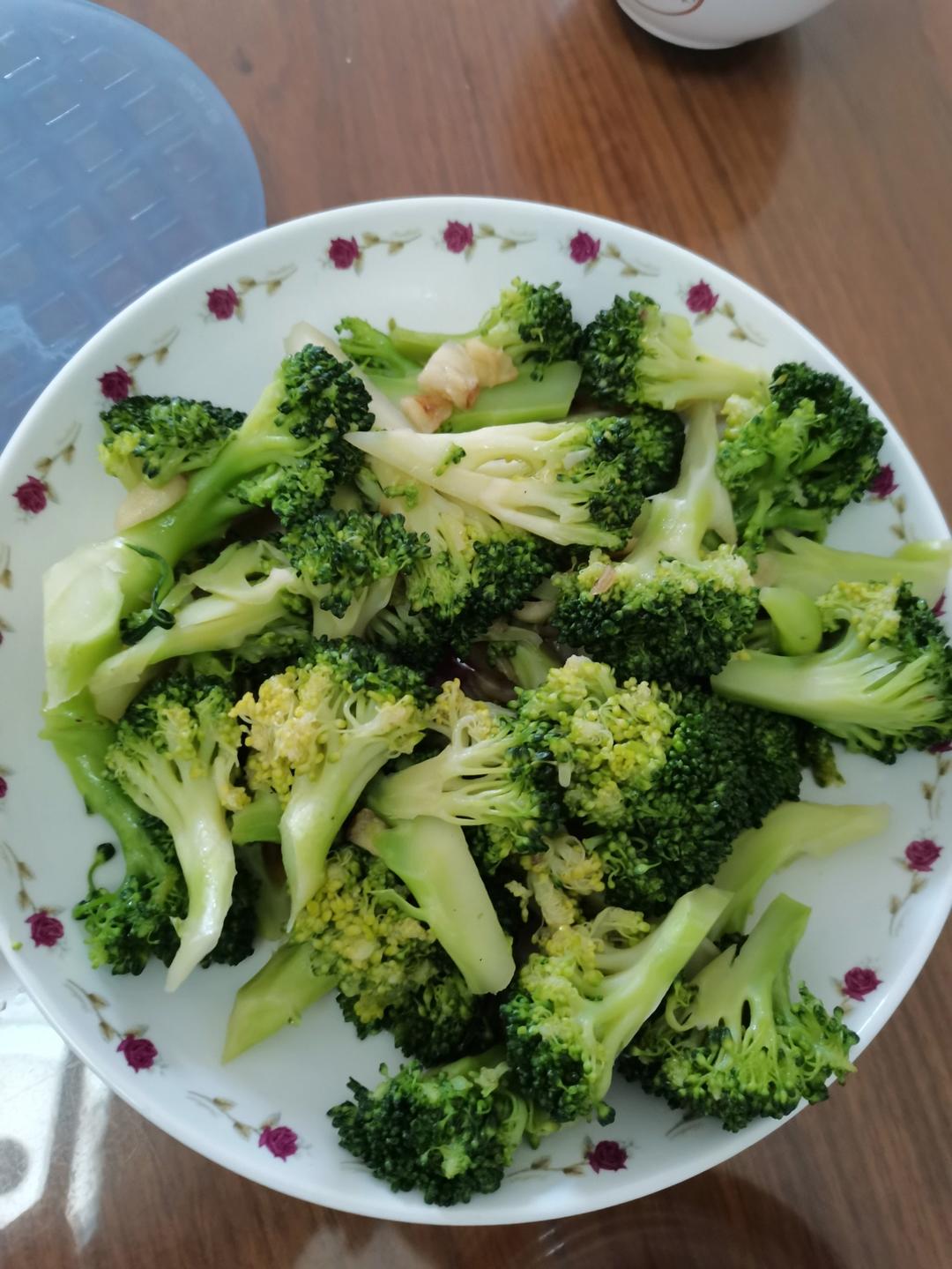 蚝油蒜蓉西兰花