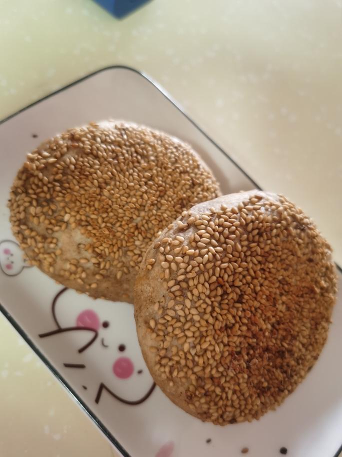 五香麻酱烧饼（火锅店，羊杂店那种）