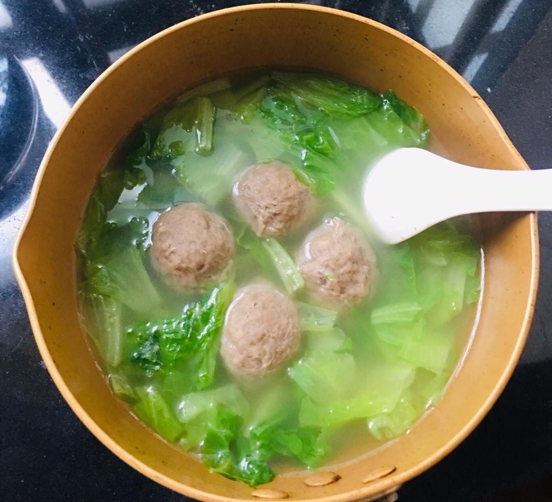 生菜牛丸汤