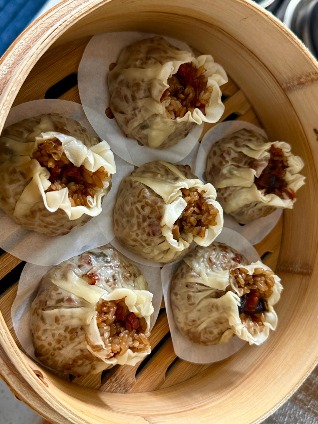 日常｜做了纸皮烧麦 超绝！