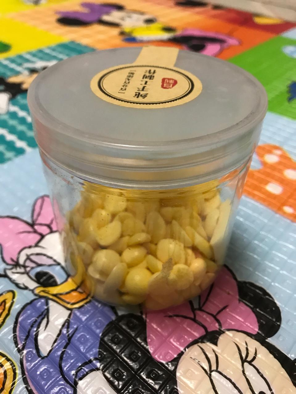 入口即化的无添加蛋黄溶豆
