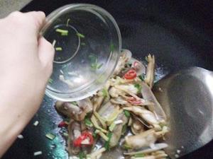 【炒蛏（cheng）子】百试不爽的厨房小白海鲜做法|学厨记的做法 步骤5