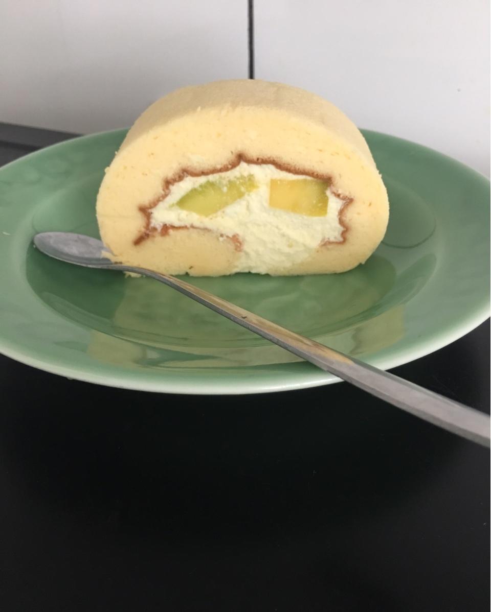 芒果戚风蛋糕卷