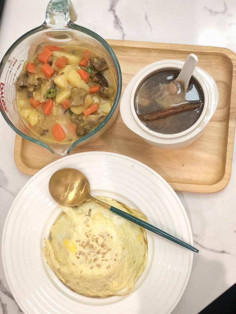 日式咖喱牛腩饭