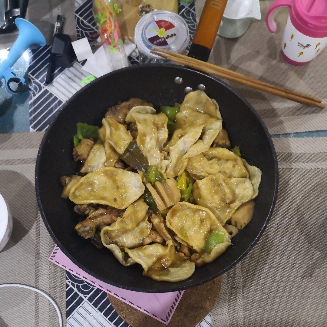 地锅鸡+自制红油【曼食慢语】