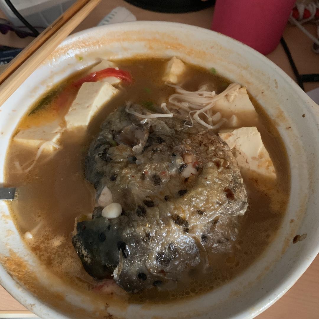 三文鱼头豆腐汤