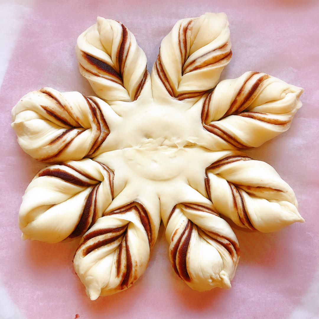 ins风圣诞节雪花豆沙面包---错过了夏天的风秋天的雨 不能再错过冬天的雪花