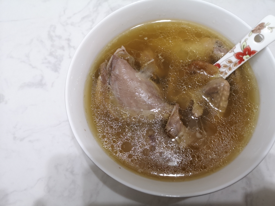 乳鸽高丽参汤的做法