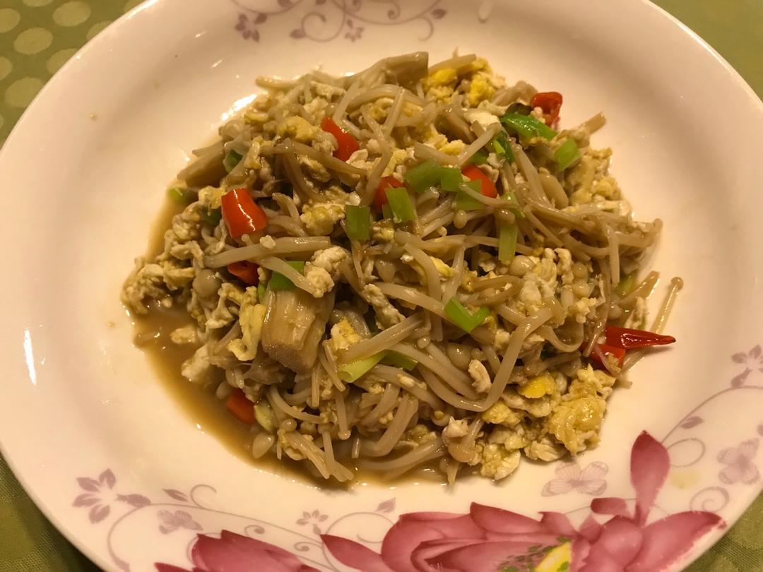 金针菇炒鸡蛋