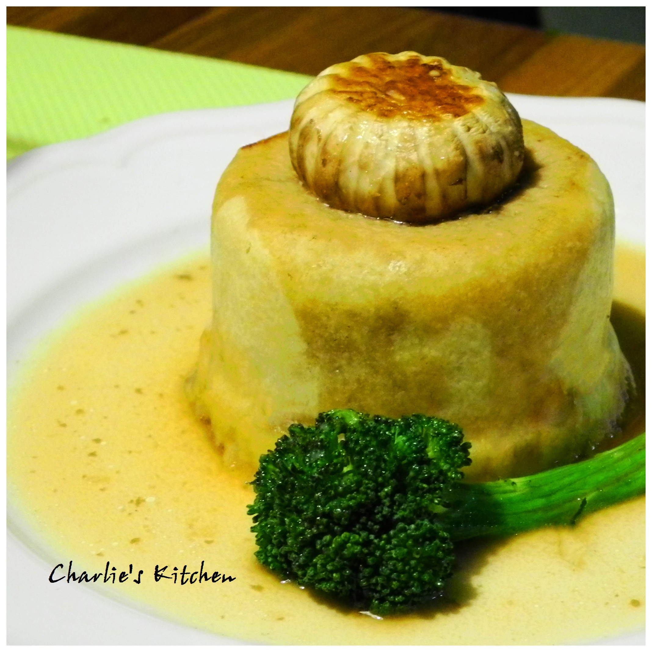 英式鸡肉口菇派