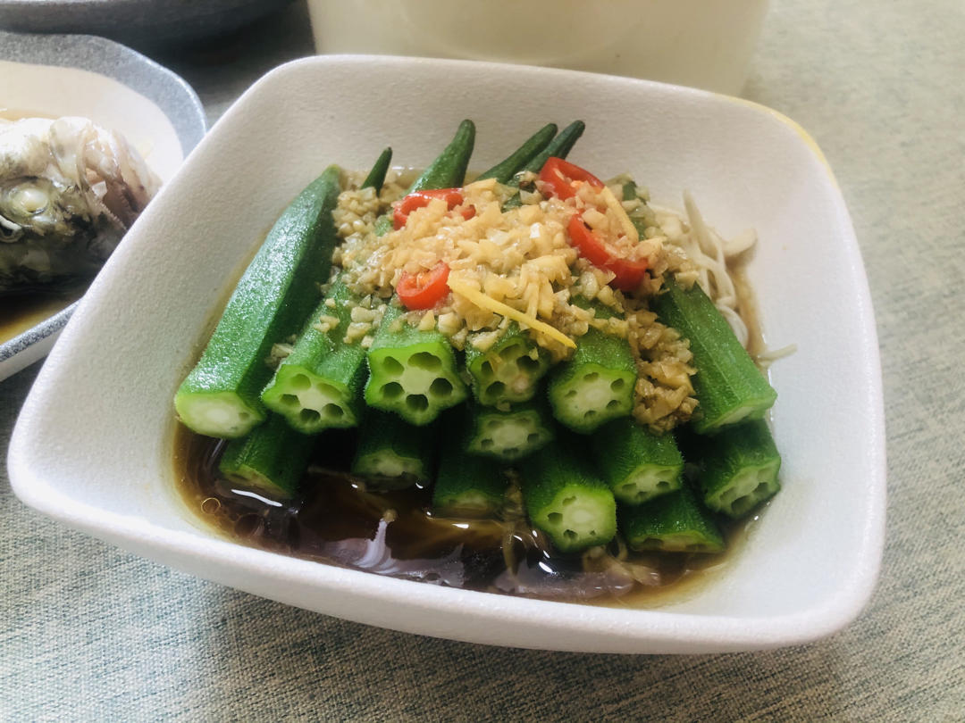 蒜蓉秋葵