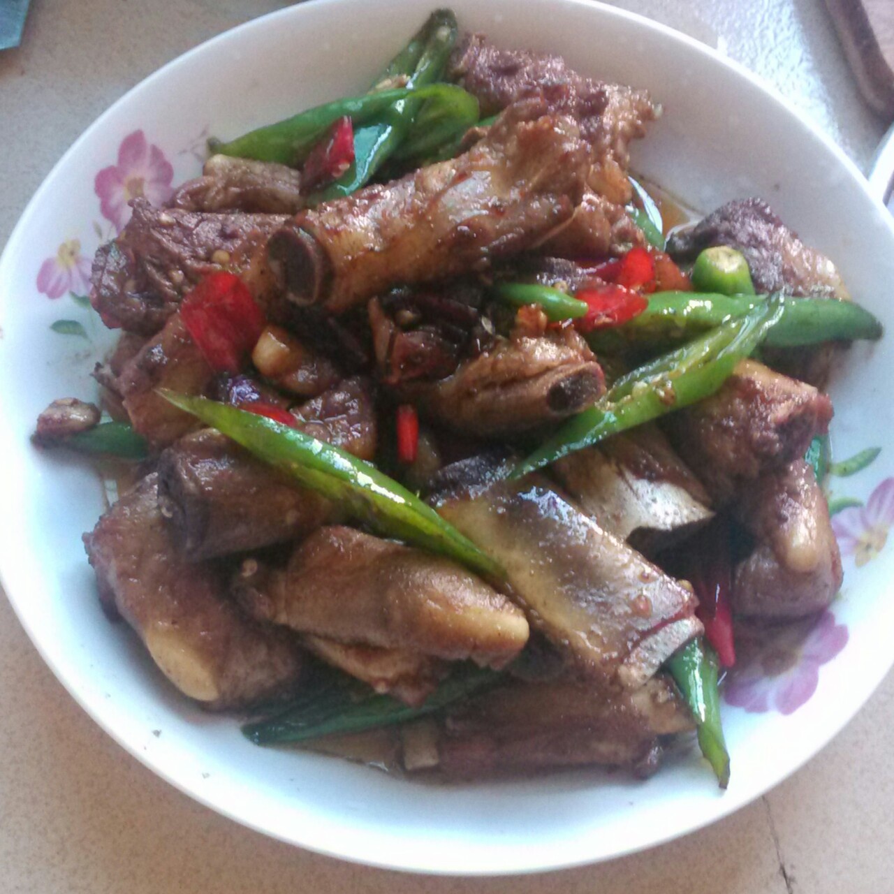 双椒煎排骨