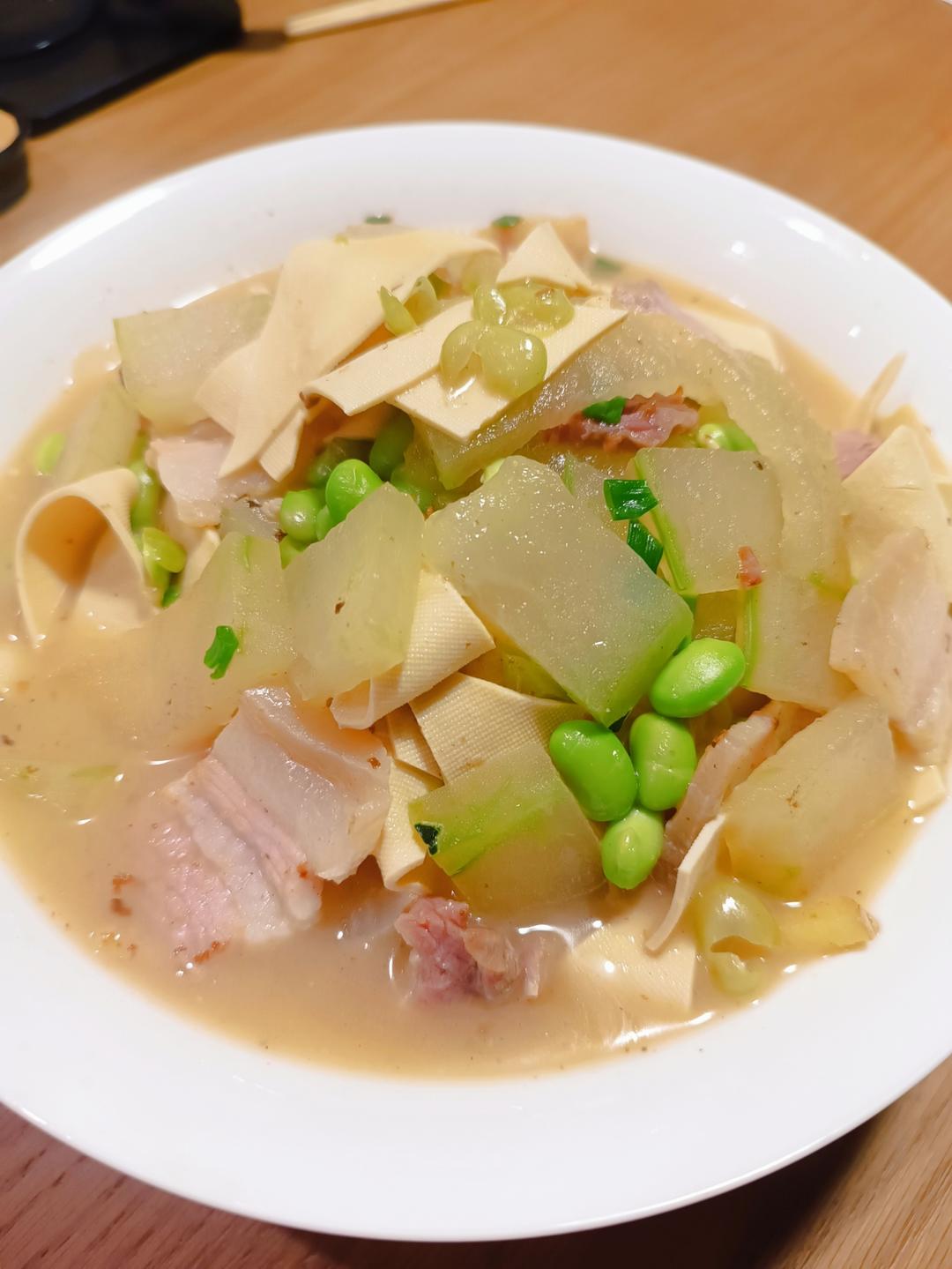 冬瓜咸肉烧百叶