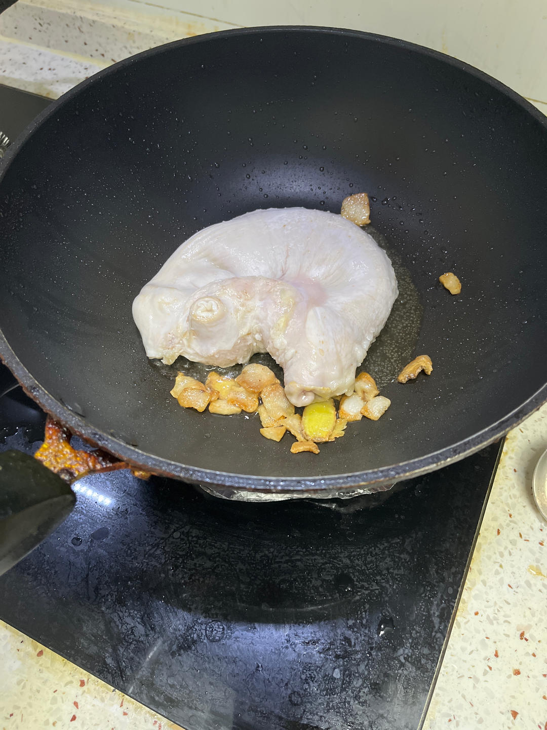 胡椒猪肚鸡汤 熬出奶白汤的技巧