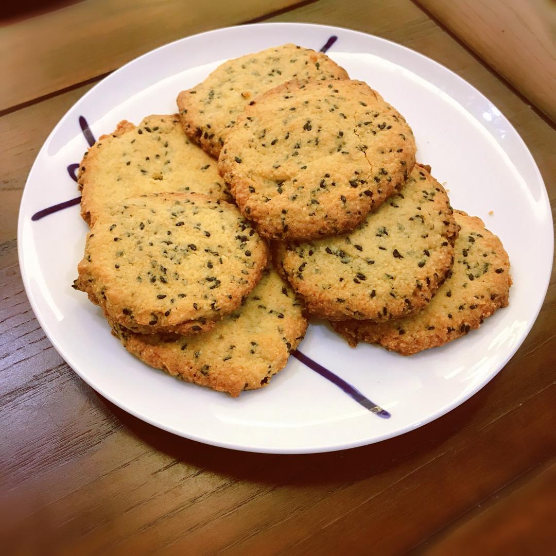 生酮芝麻饼干