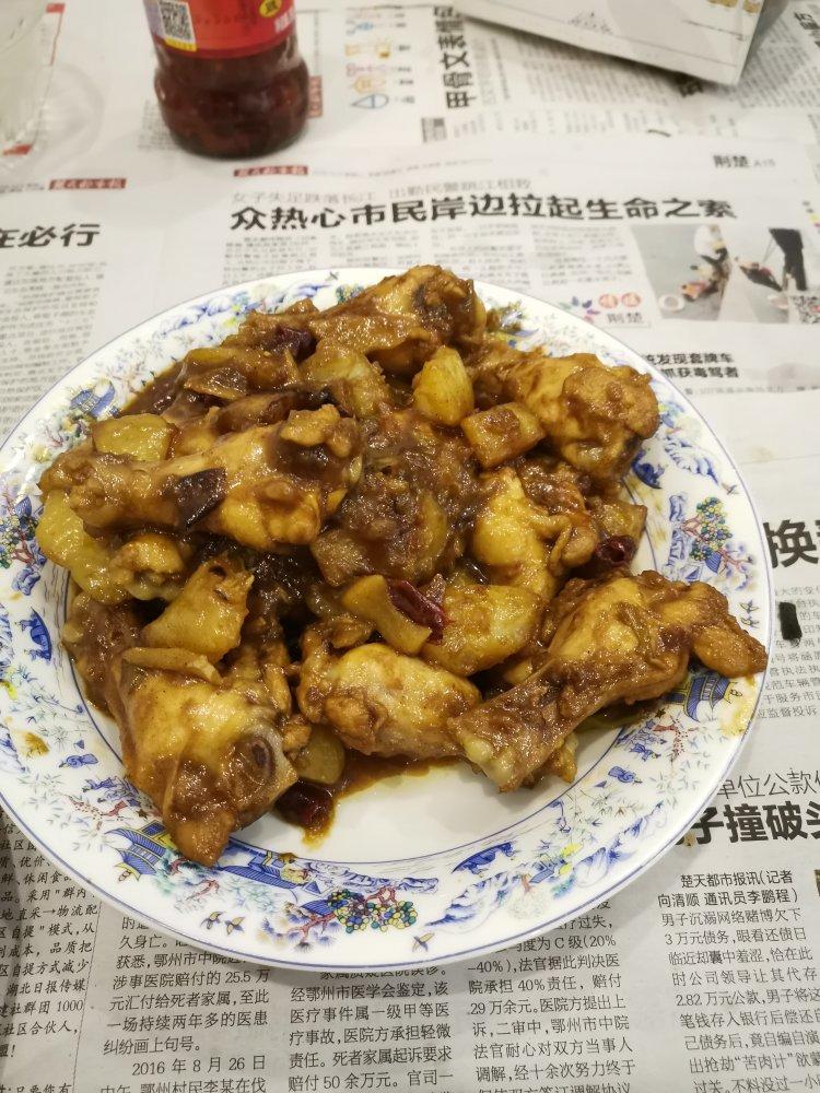 土豆焖鸡腿