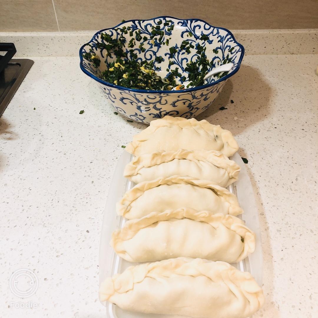 韭菜盒子 Chinese Leek and Egg Pasty