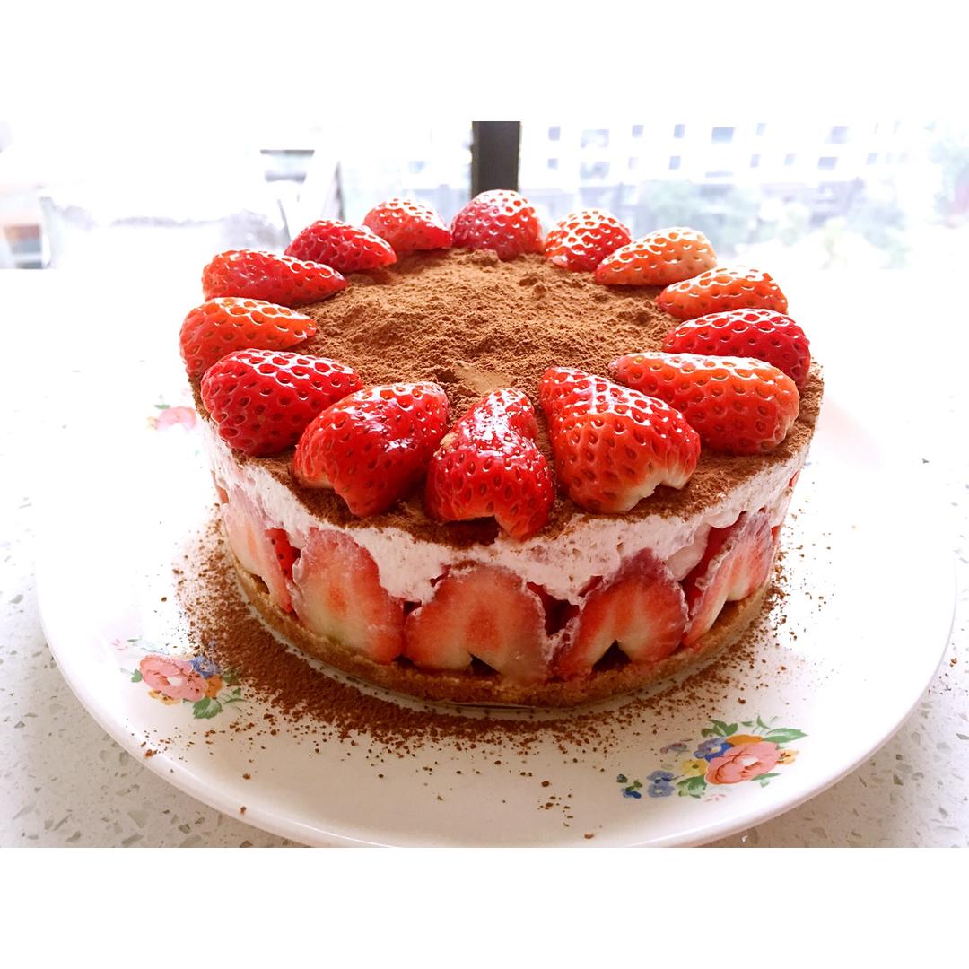 【视频】草莓慕斯蛋糕（6寸）