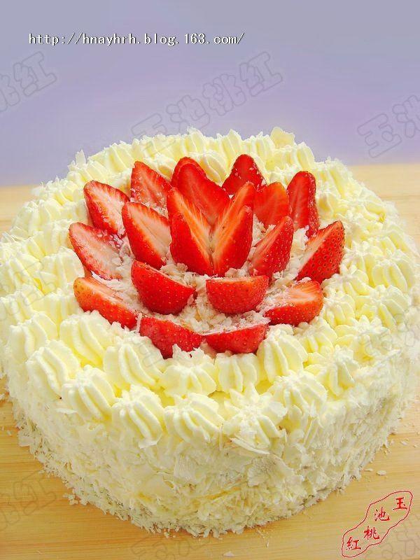 草莓白森林蛋糕的做法