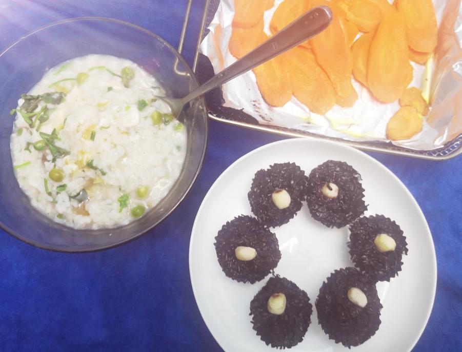 高中生早餐之牛肉生滚粥+烤胡萝卜片+黑米糕