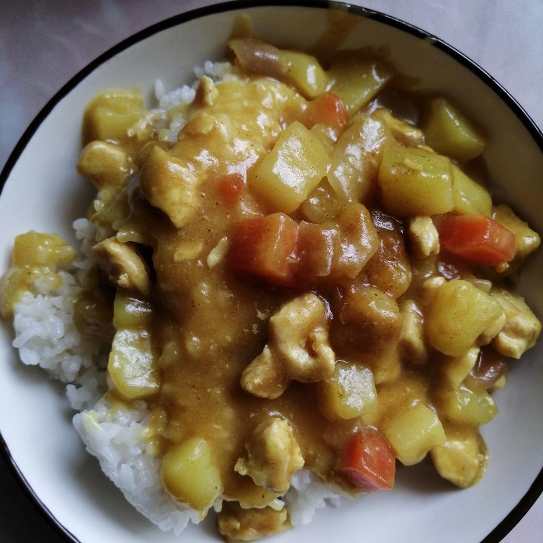 咖喱鸡肉饭