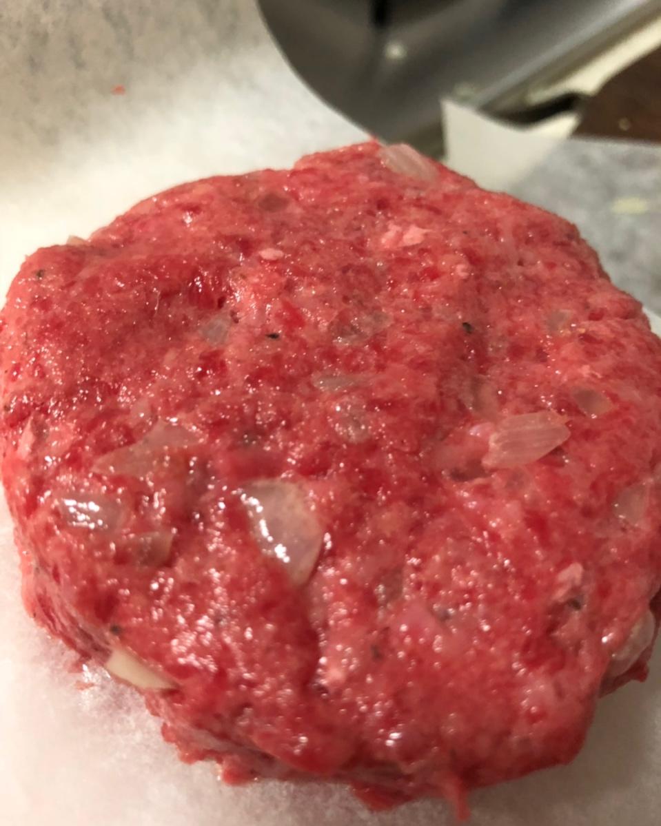 肉多汁的快手汉堡牛肉饼