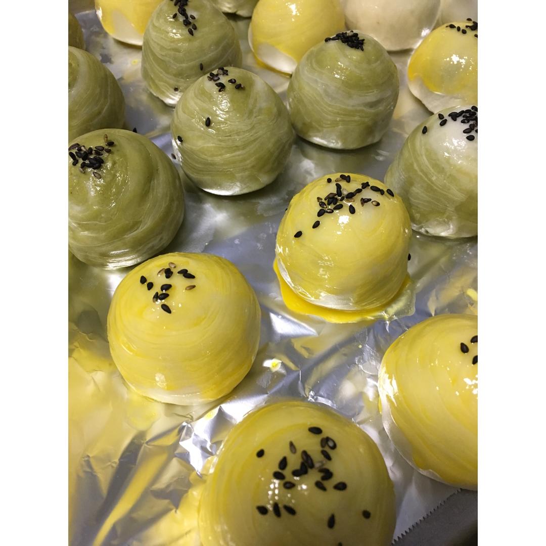 蛋黄酥~紫薯、抹茶、原味~花好月圆，中秋快乐~内附一次做六色蛋黄酥方法~